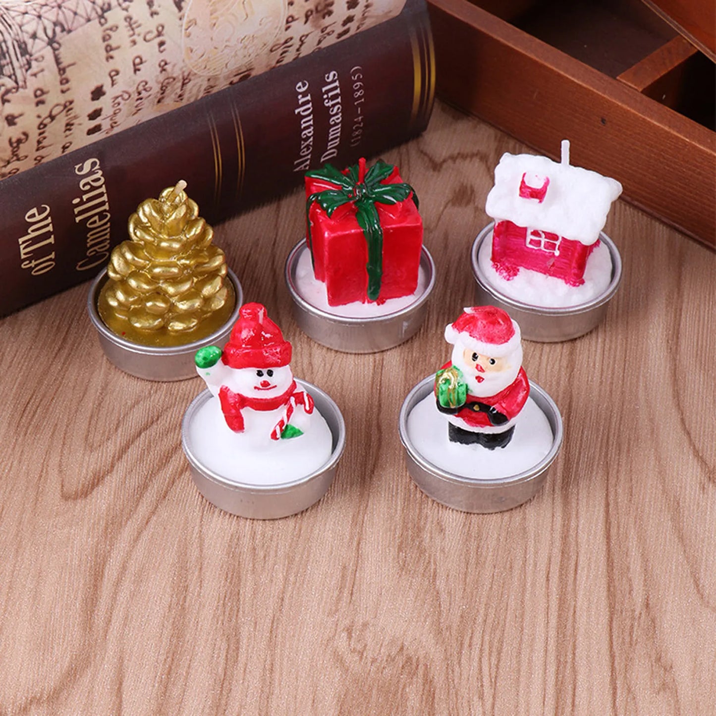 Cute Santa Scented Candle - Soy wax