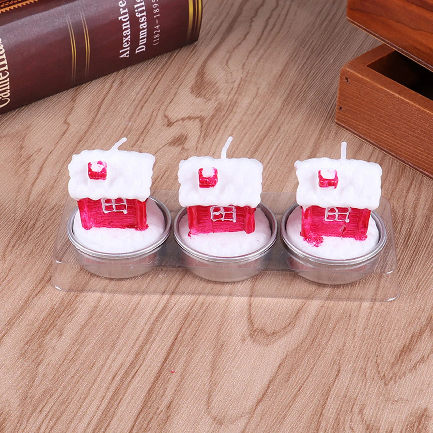 Cute Santa Scented Candle - Soy wax